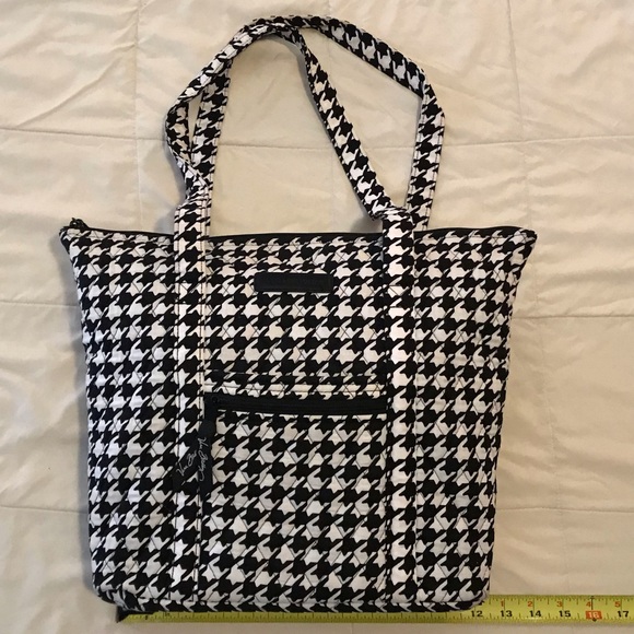 Vera Bradley Handbags - REPOSH VB Tote in Midnight Houndstooth